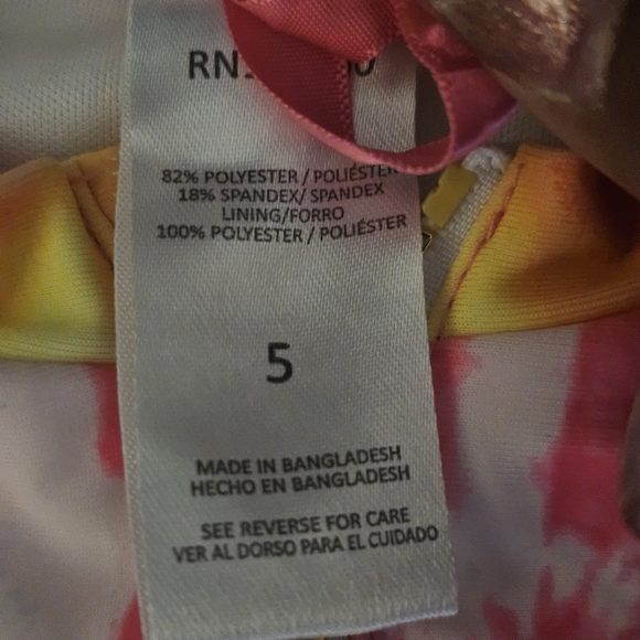 Betsey Johnson Tie-Dye Kids Swim Rashguard Set - Picture 5 of 8